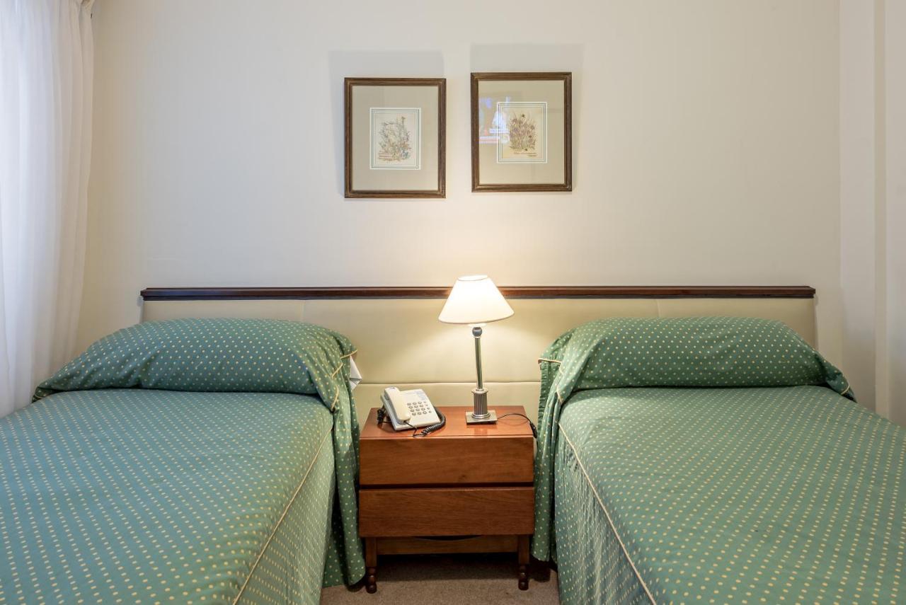 Hotel Presidente Mar del Plata Buitenkant foto